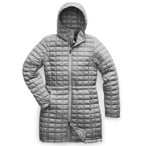 The North Face Thermoball jacket/coat. Grey Women size large